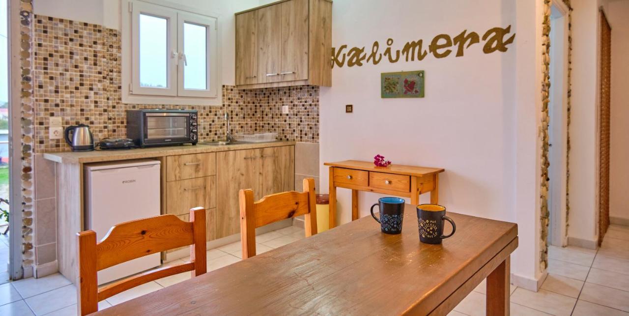 Maro Apartments Αρίλλας Εξωτερικό φωτογραφία